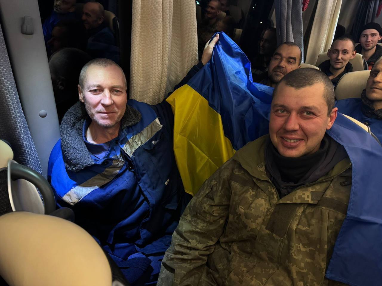 189 Ukrainian citizens and defenders returned home