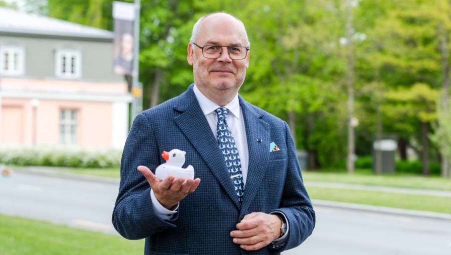 Estonian president: Putin doesn’t want peace, prepare for war, backs sanctions