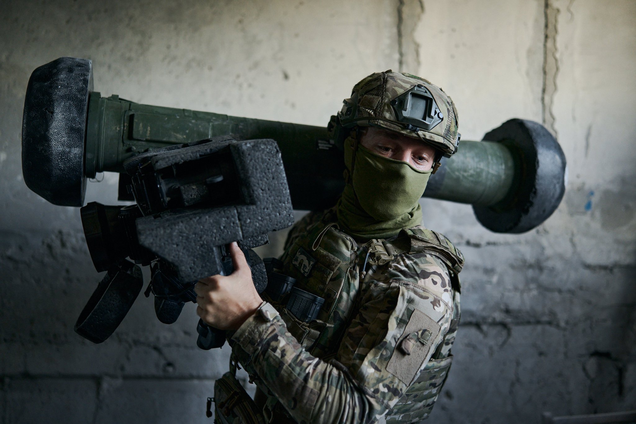 Tribute to those waiting, featuring Avdiivka, by Vlada and Kostya Liberov