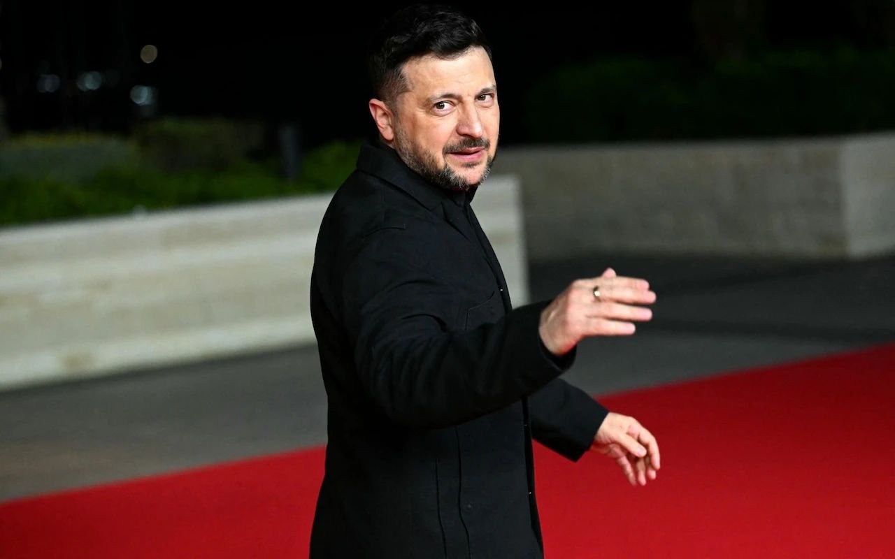 Ukraine biggest winner of Iran war, hits Russian oil, Gulf deals