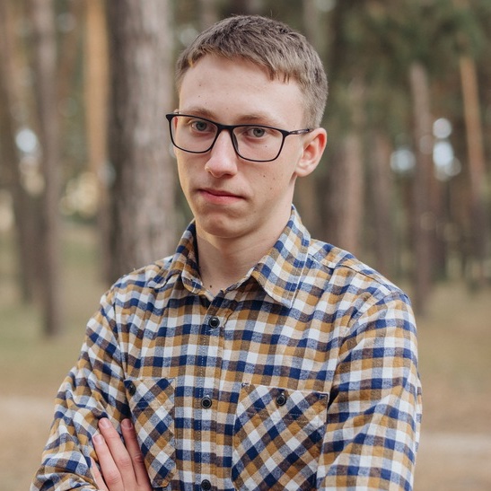 Plast scout leader Dmytro raised $3000 for Armed Forces