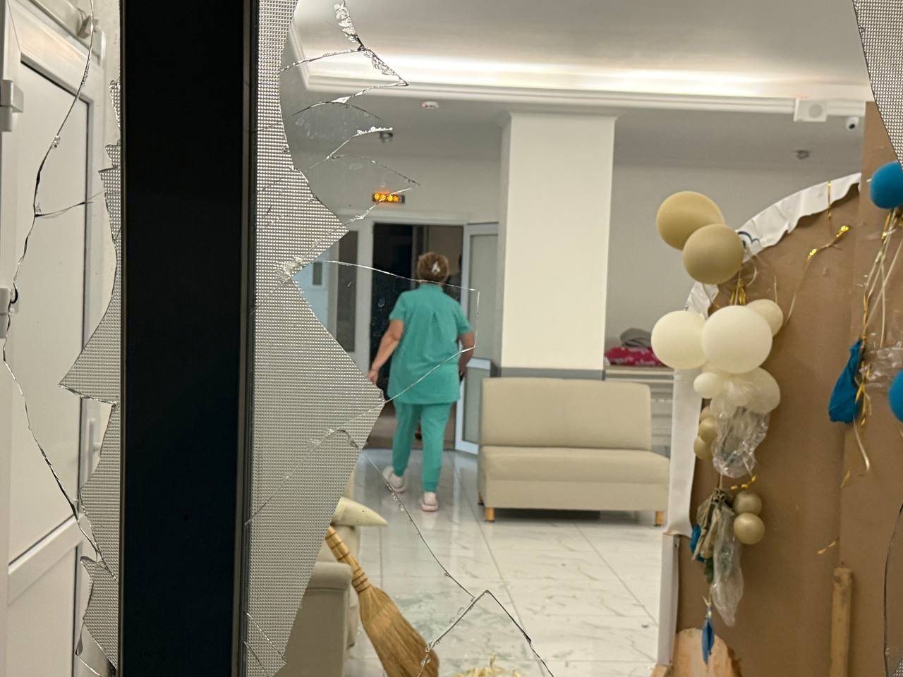 Russia strikes Odesa: maternity ward hit, civilian killed
