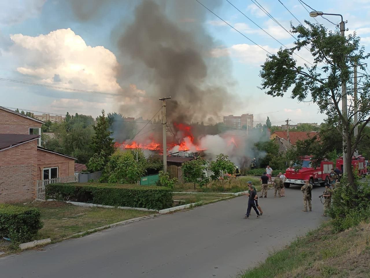 Russians shell Bakhmut, killing 3 civilians, wounding 3