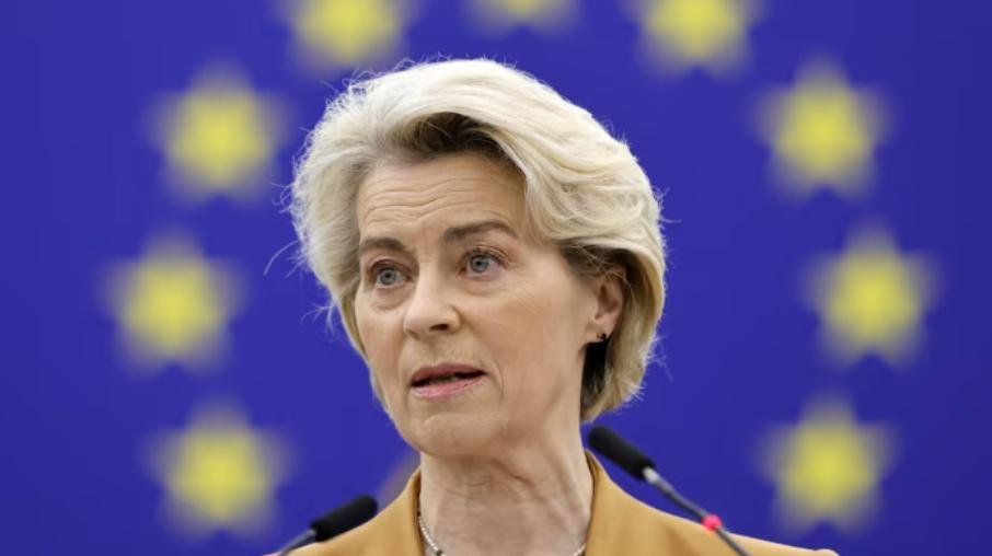 EU targets 189 shadow fleet tankers in 17th sanctions package