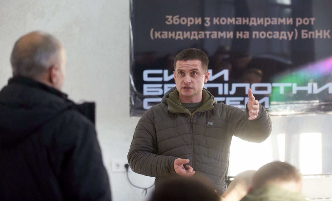 Meeting of commanders of unmanned ground systems and new weapon tests