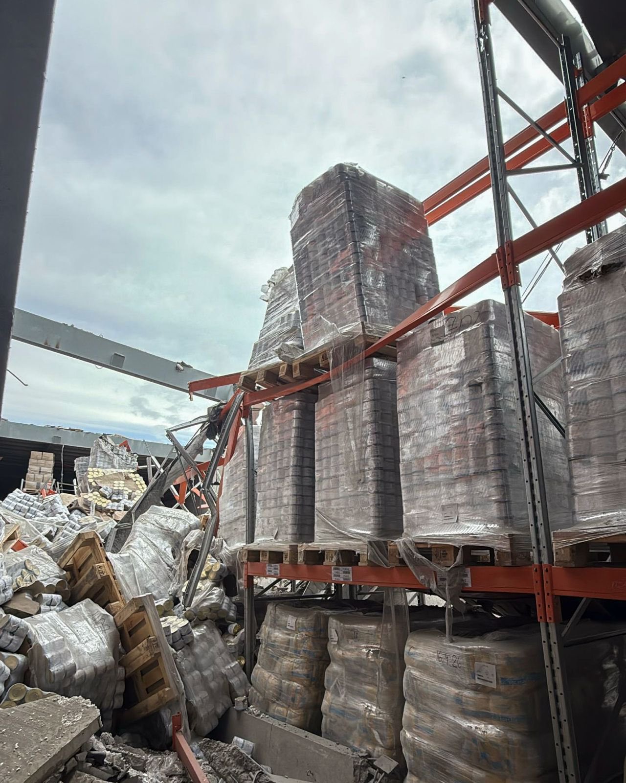 Russia hits WFP warehouse in Dnipro, destroying aid for 130,000