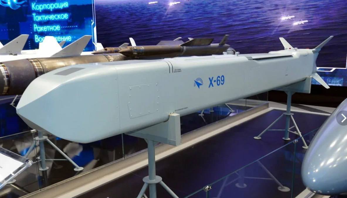 Russia strikes Trypillia TPP with advanced X-69 cruise missile