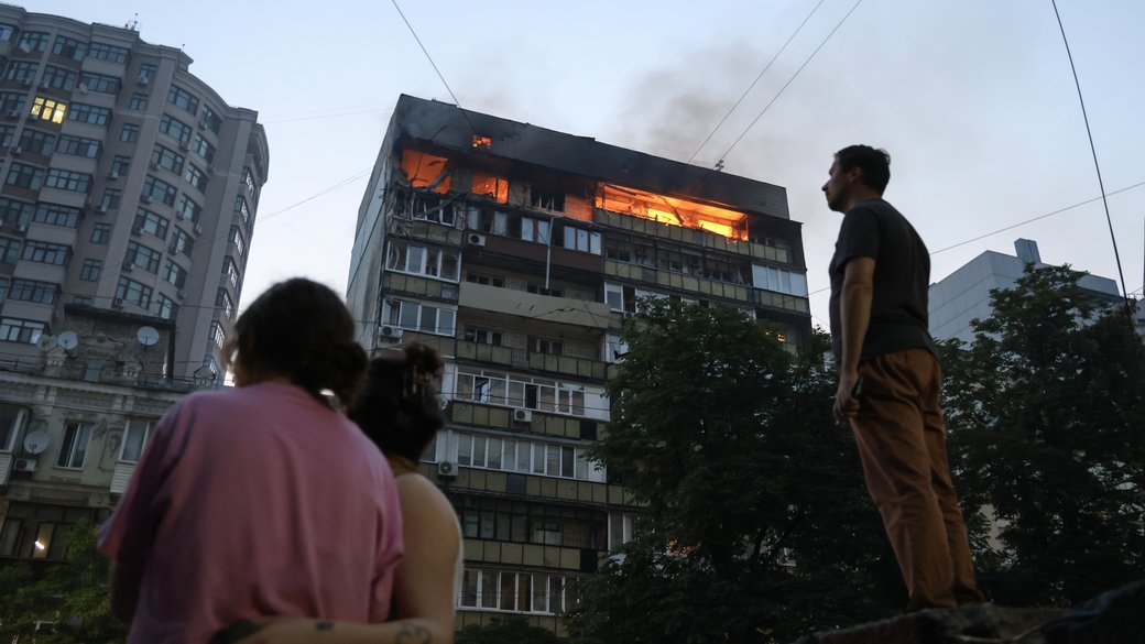 Explosions and damage in six Kyiv districts