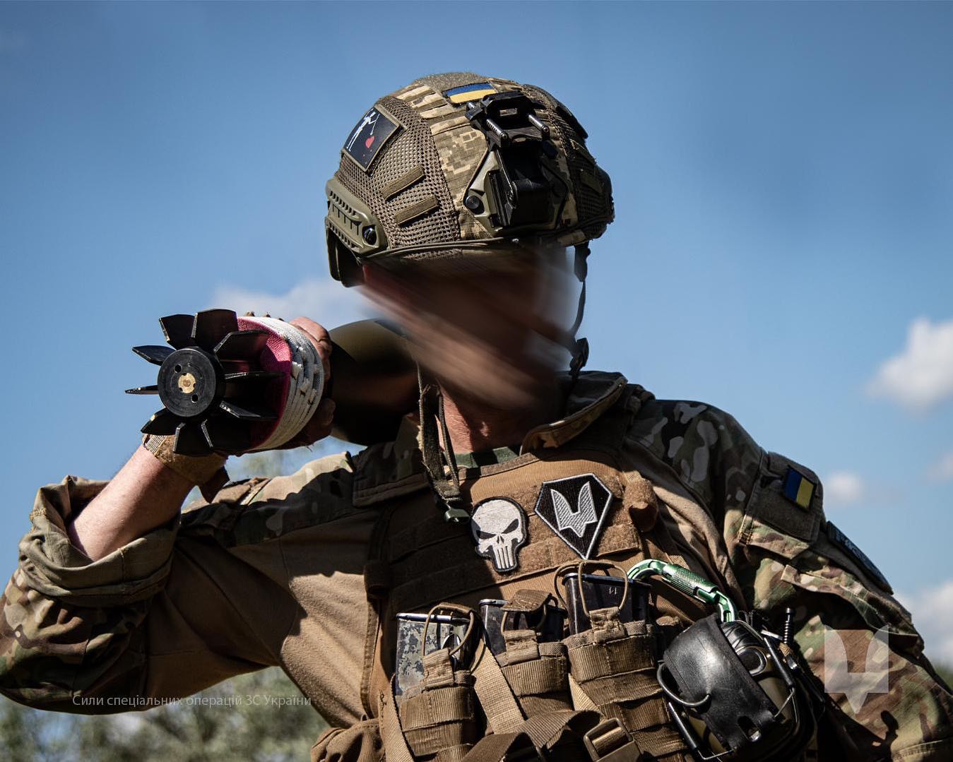 Ukrainian forces regain village after Russians lose Starlink access