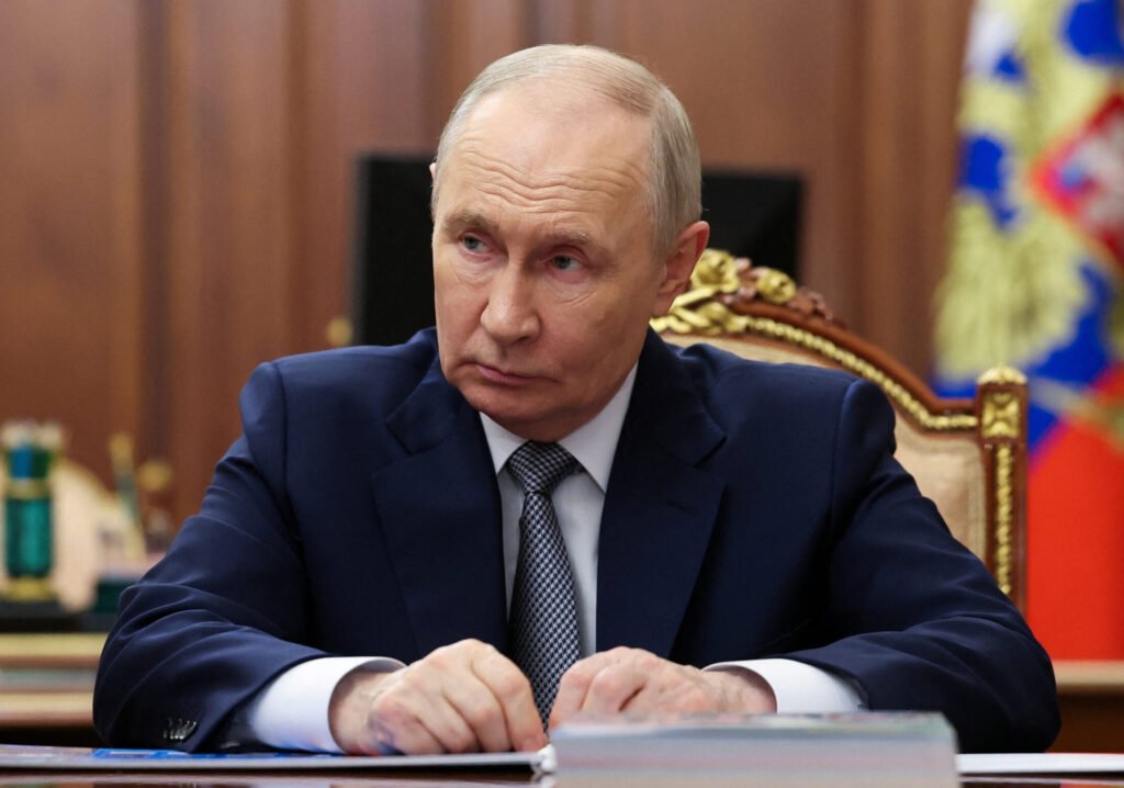 Putin may lose battlefield leverage in 4-5 months, says Estonia