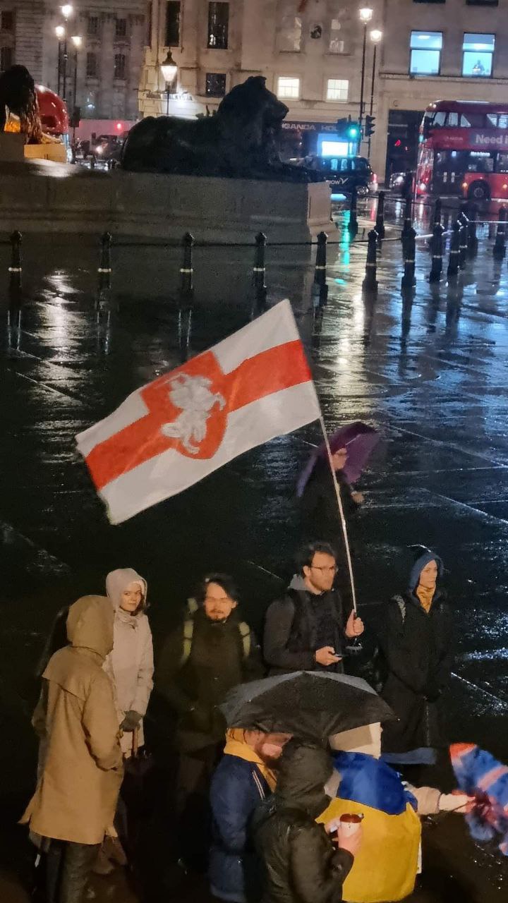 Belarusians in London protest Ukraine invasion, condemn Lukashenka’s support for Putin