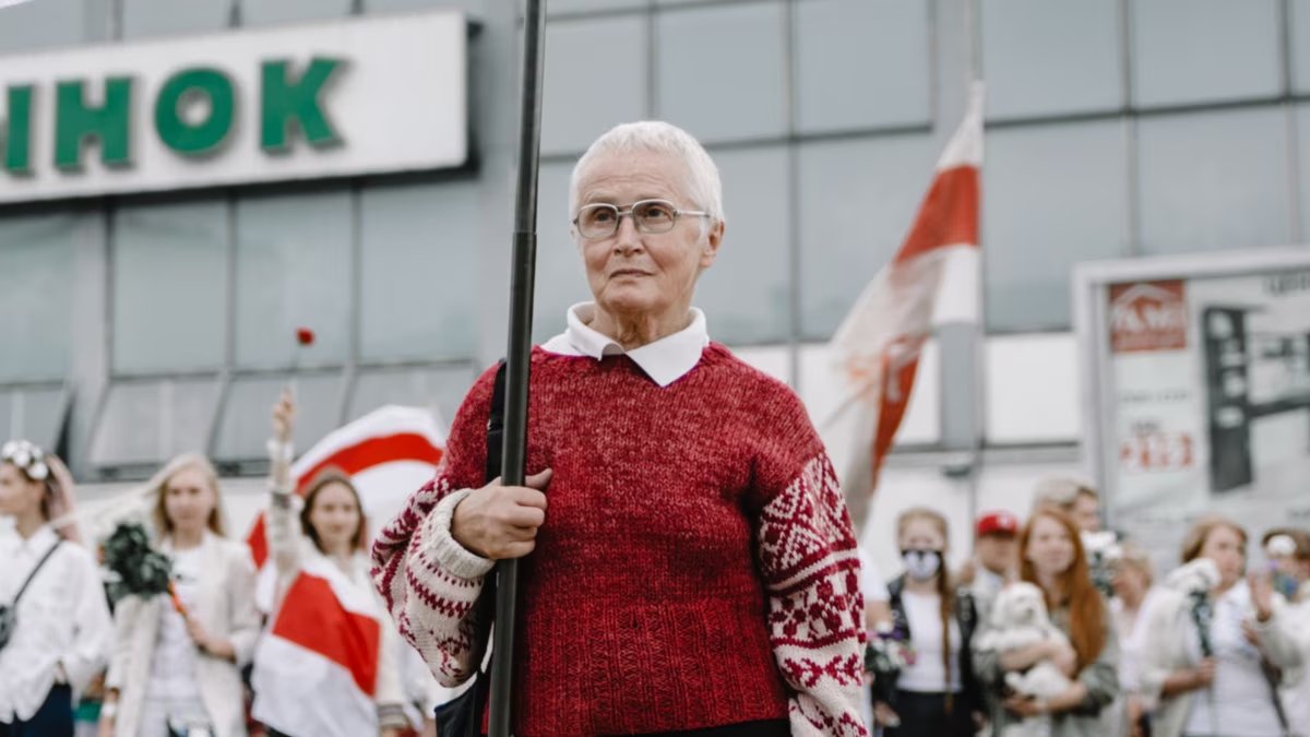 Belarusian legend Nina Bahinskaya detained, faces trial for protest