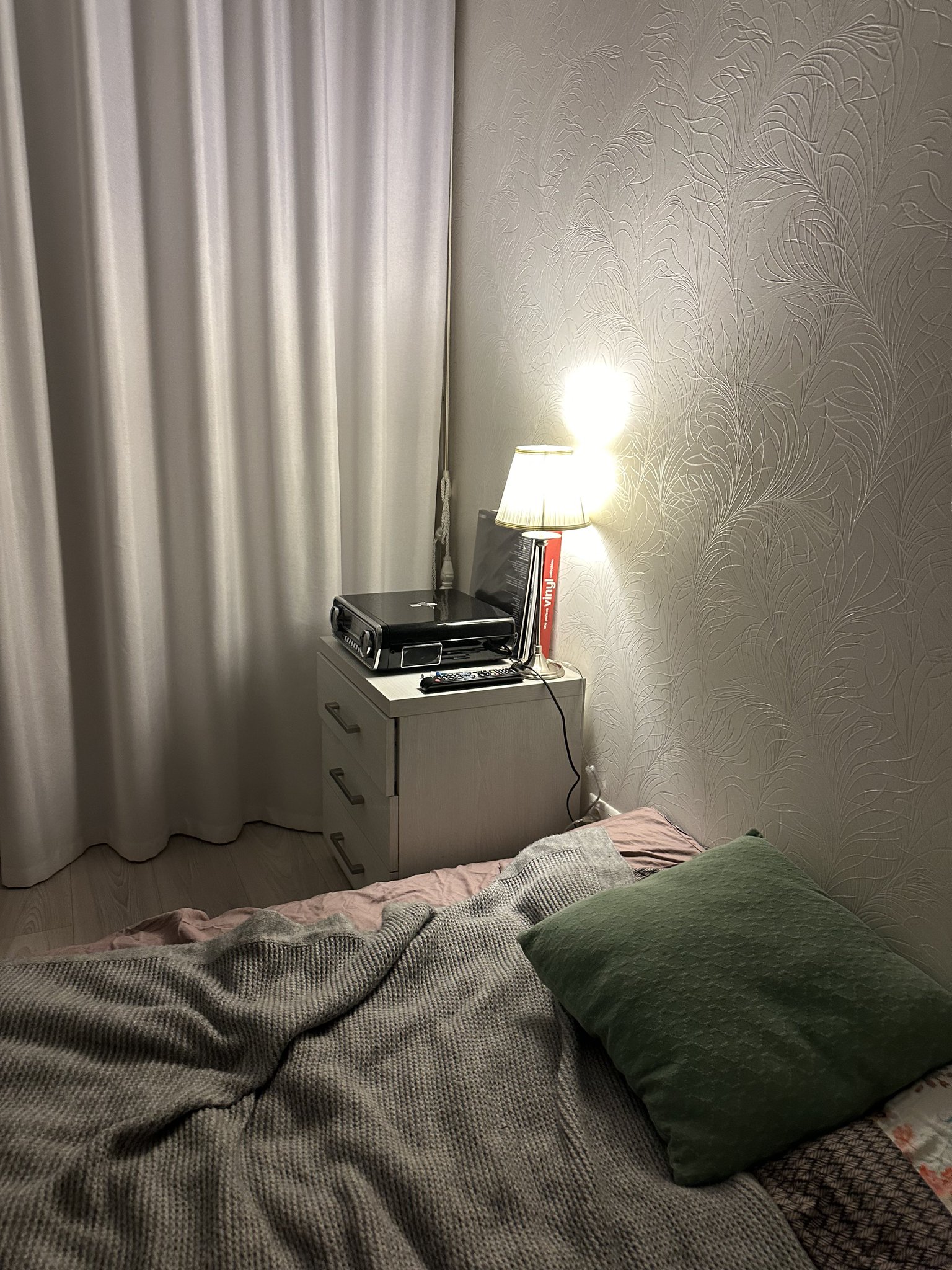 Finding happiness in a blackout during war