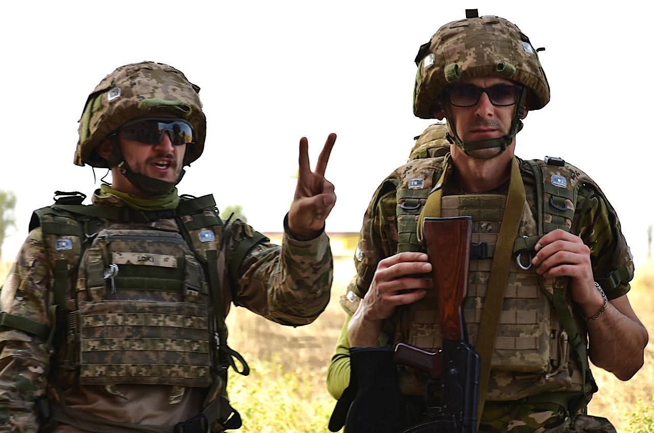 Infantry soldiers of 159th OMBr resting between training sessions
