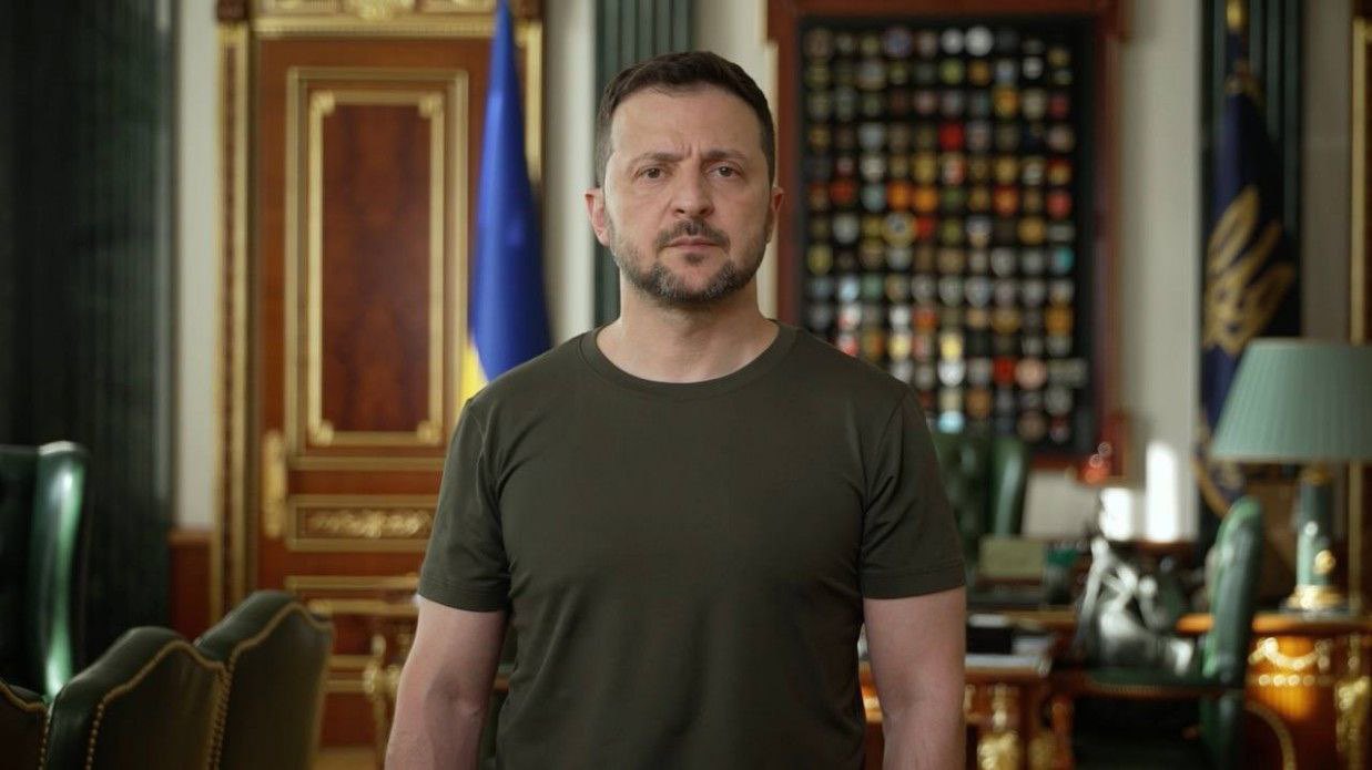 President Zelenskyy honors National Guard soldiers on the Kharkiv front