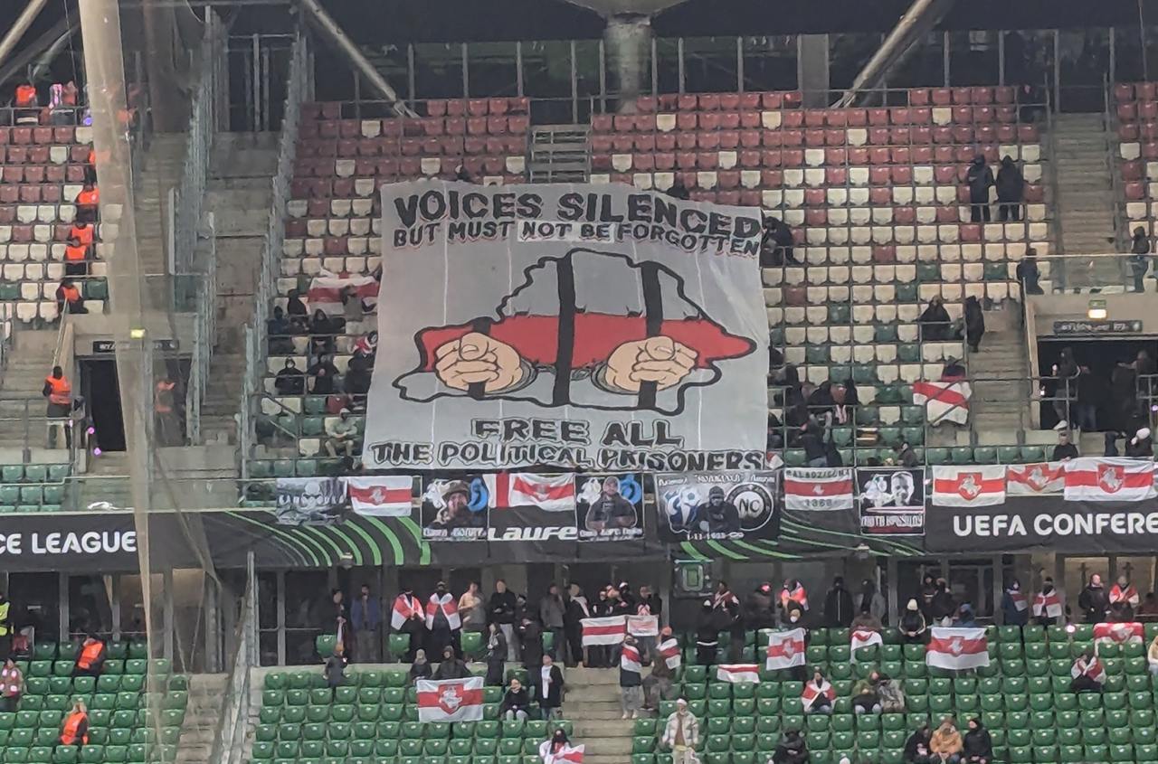 Pro-Belarus protest in Warsaw during match