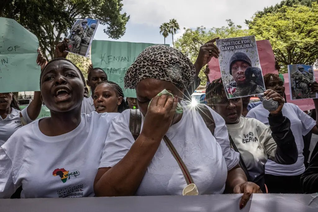 African men lured to Moscow, forced to sign Russian military contracts