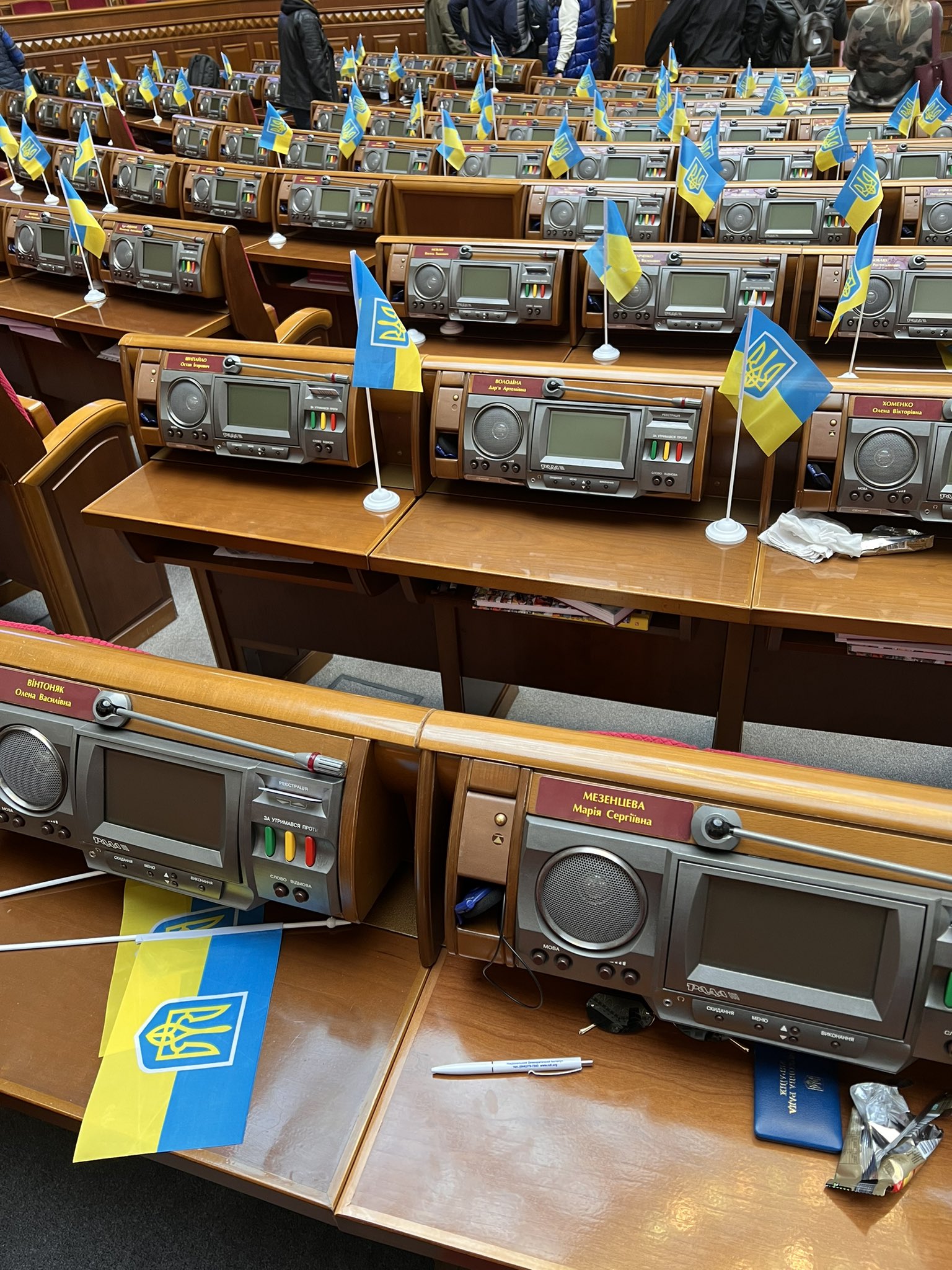 Ukrainian parliament passes laws despite Russian missile attacks