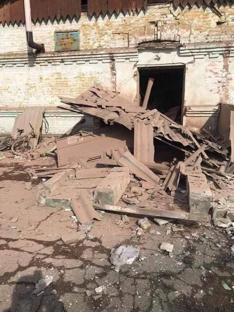 Two civilians killed in Popasna; intense bombardment per RegAdm