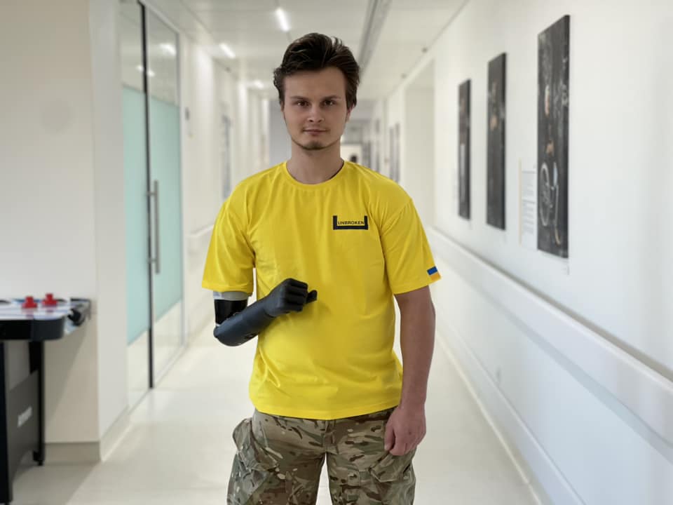 Young Ukrainian soldier Heorhiy Raskaley returns to ballroom dancing with bionic arm