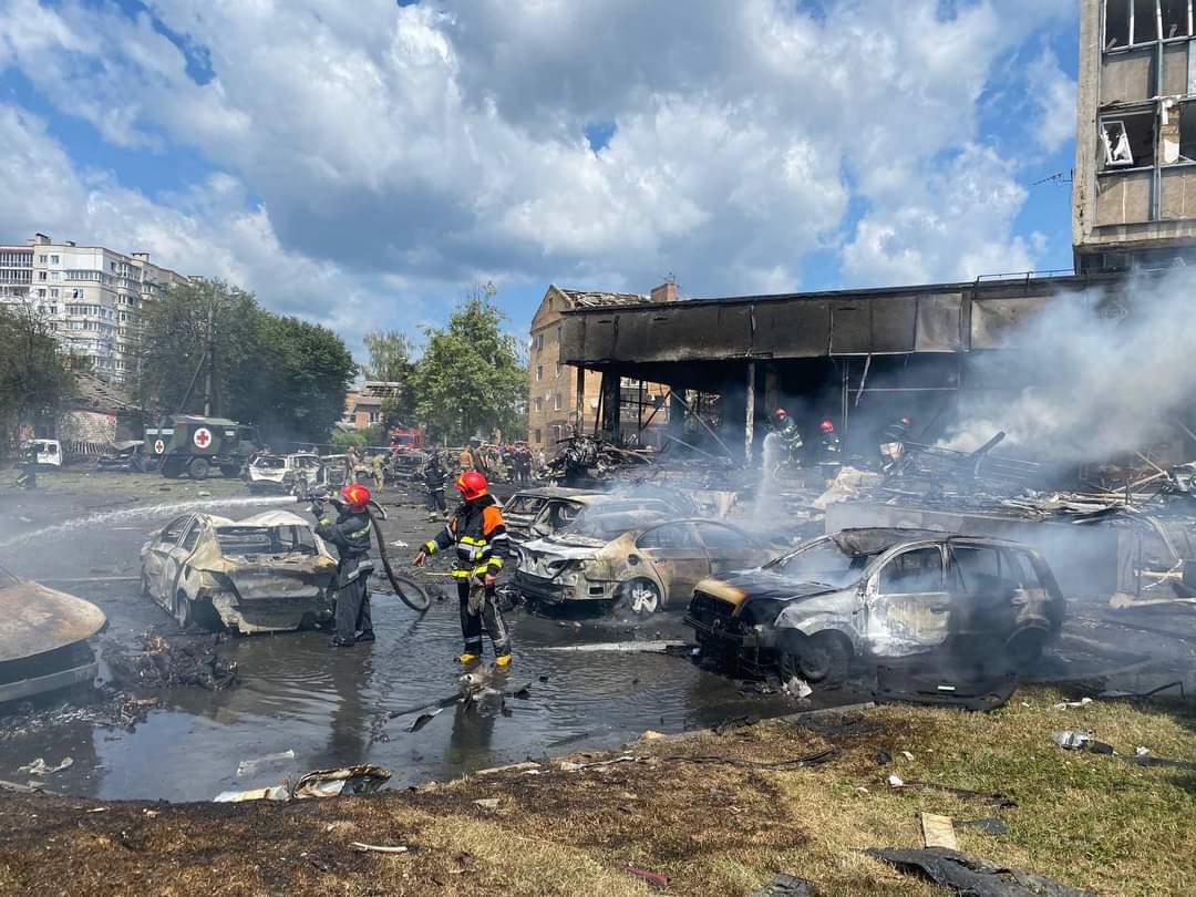 Russian strike on Vinnytsia center: dead and injured