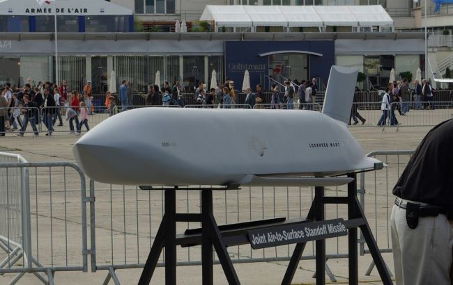 The United States Eyes JASSM Missiles for Ukraine