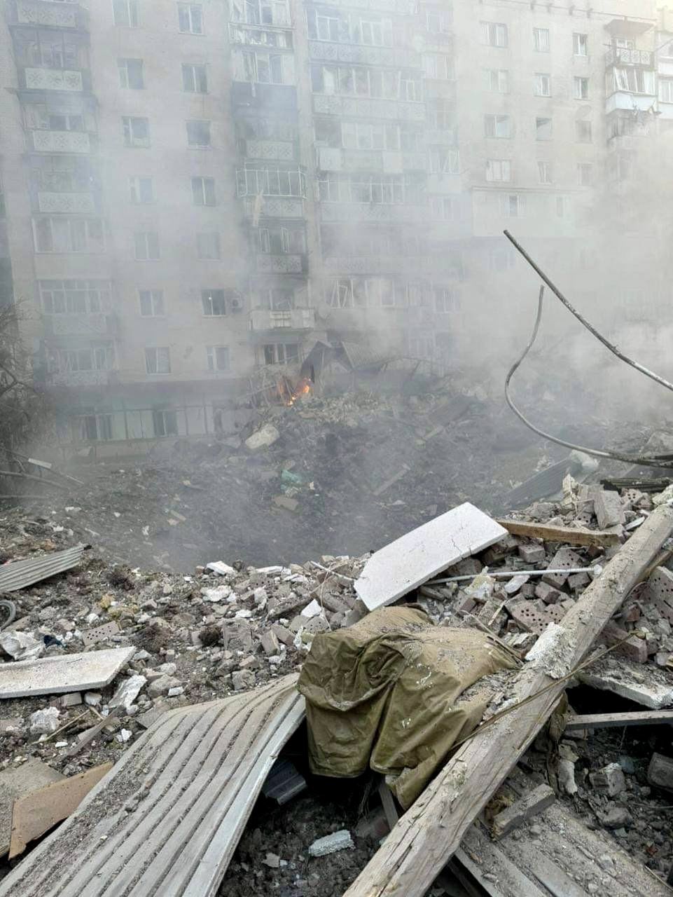 Blackouts return to Kharkiv and other Ukrainian cities after Russian escalation