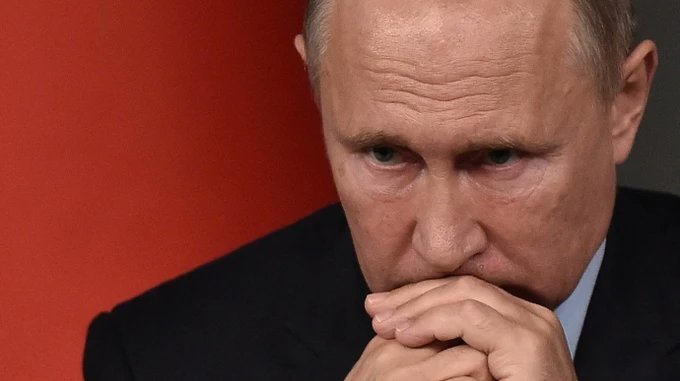 Ukrainian drone hits Moscow near Kremlin, Putin paranoid, security tightened