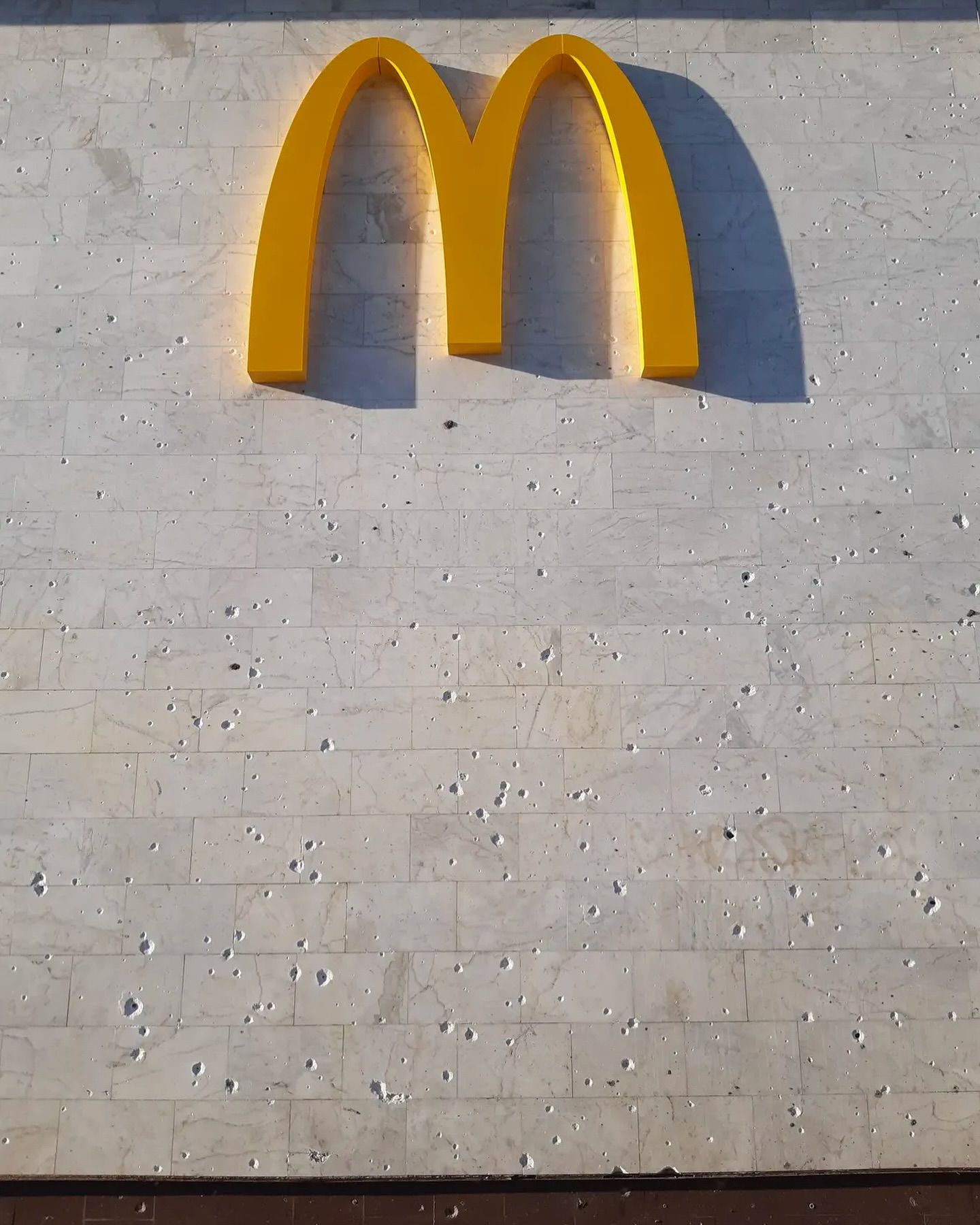 McDonald’s rouvre après frappe russe à Kiev