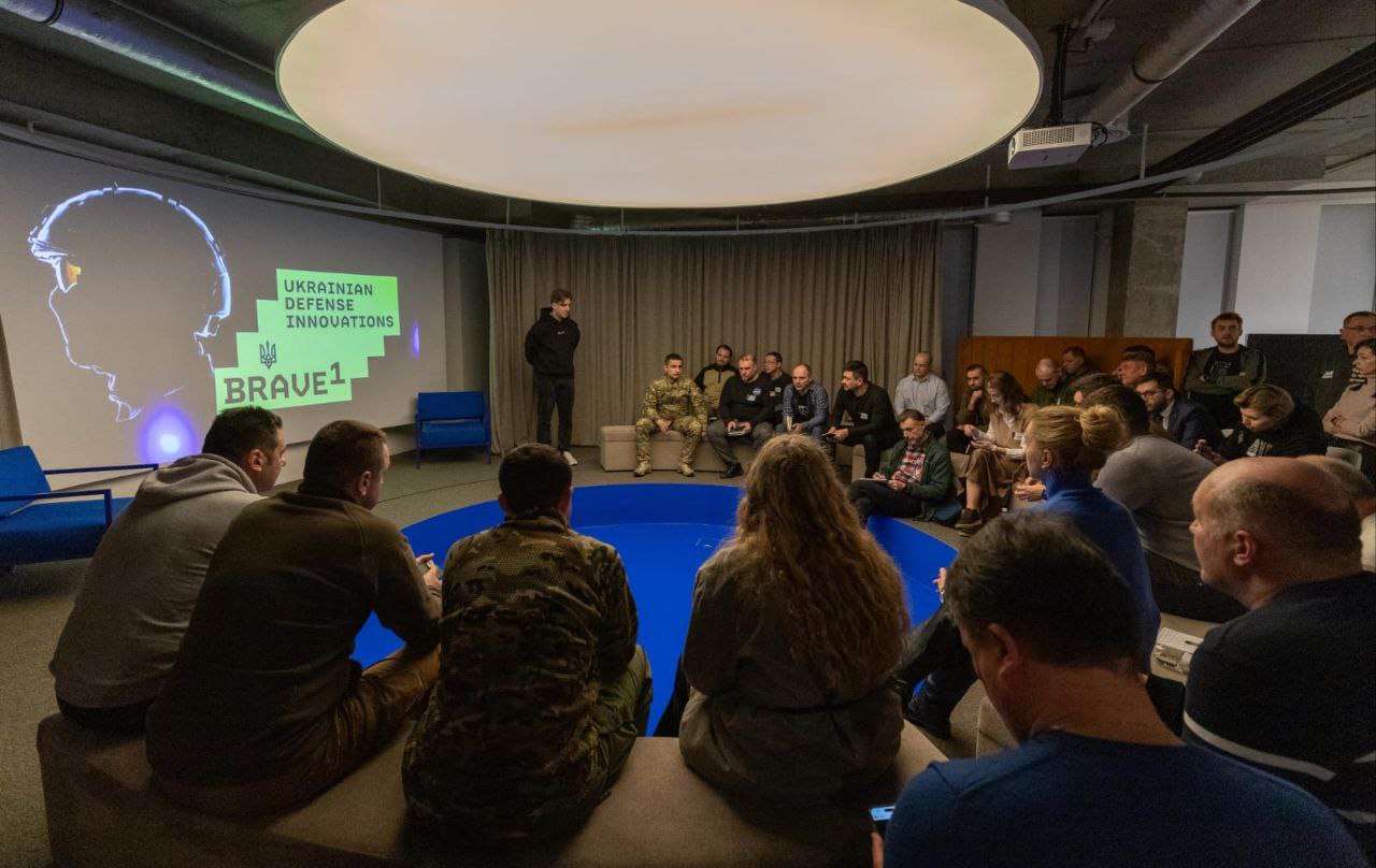 Meeting in Kyiv on development of robotics and latest battlefield technologies