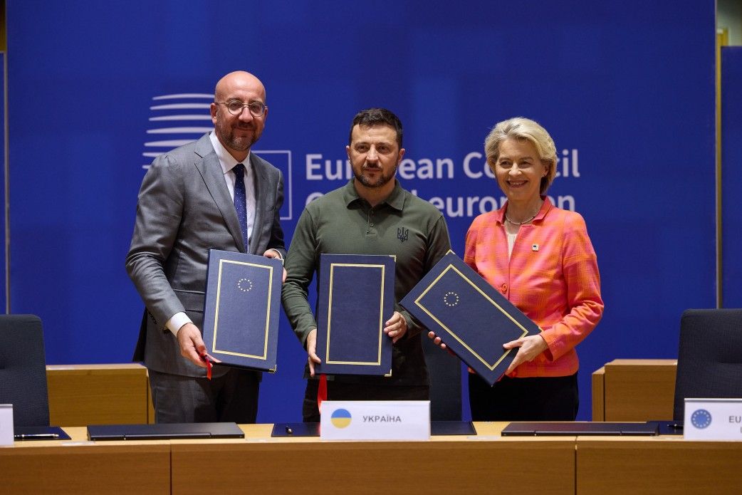 Ukraine and EU sign 10-year Joint Security Commitments for military, financial aid