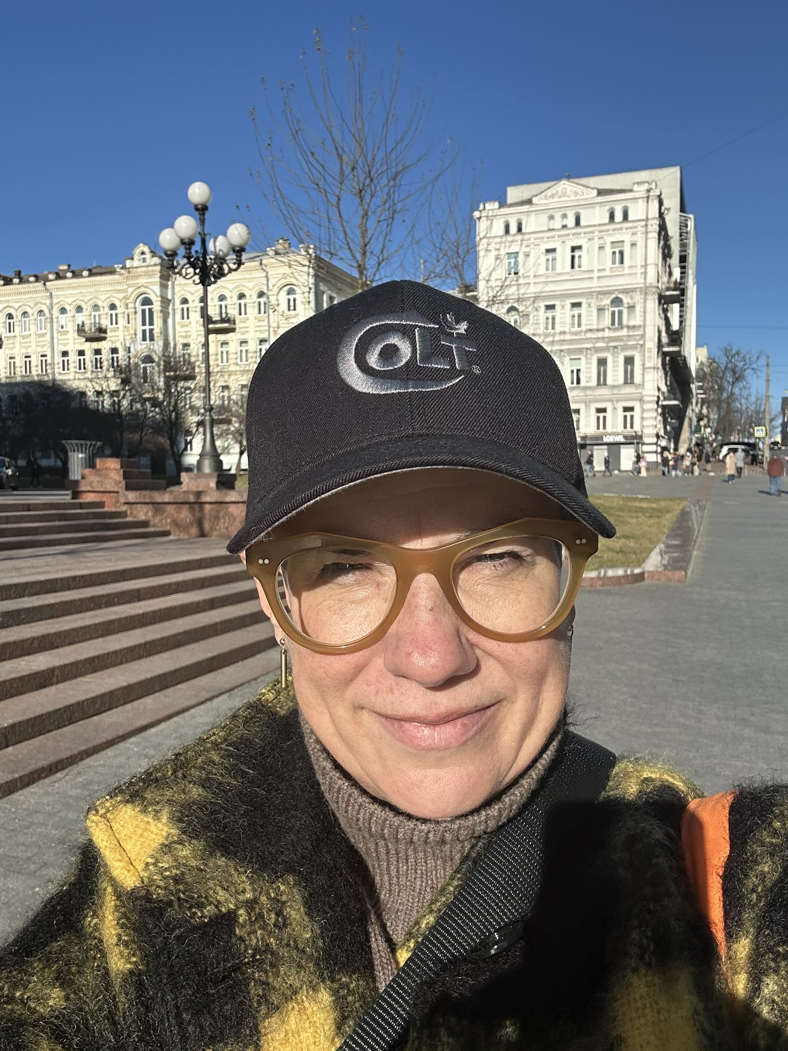 Wearing Colt hat to support Canadians, Ukrainians, Brits with UAF
