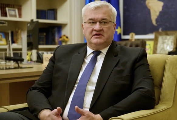 Ukraine’s foreign minister: Hungary only obstacle to EU membership