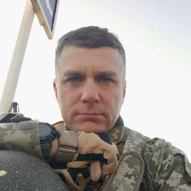 Tribute to fallen Ukrainian heroes fighting Russian invaders. They will not be forgotten.