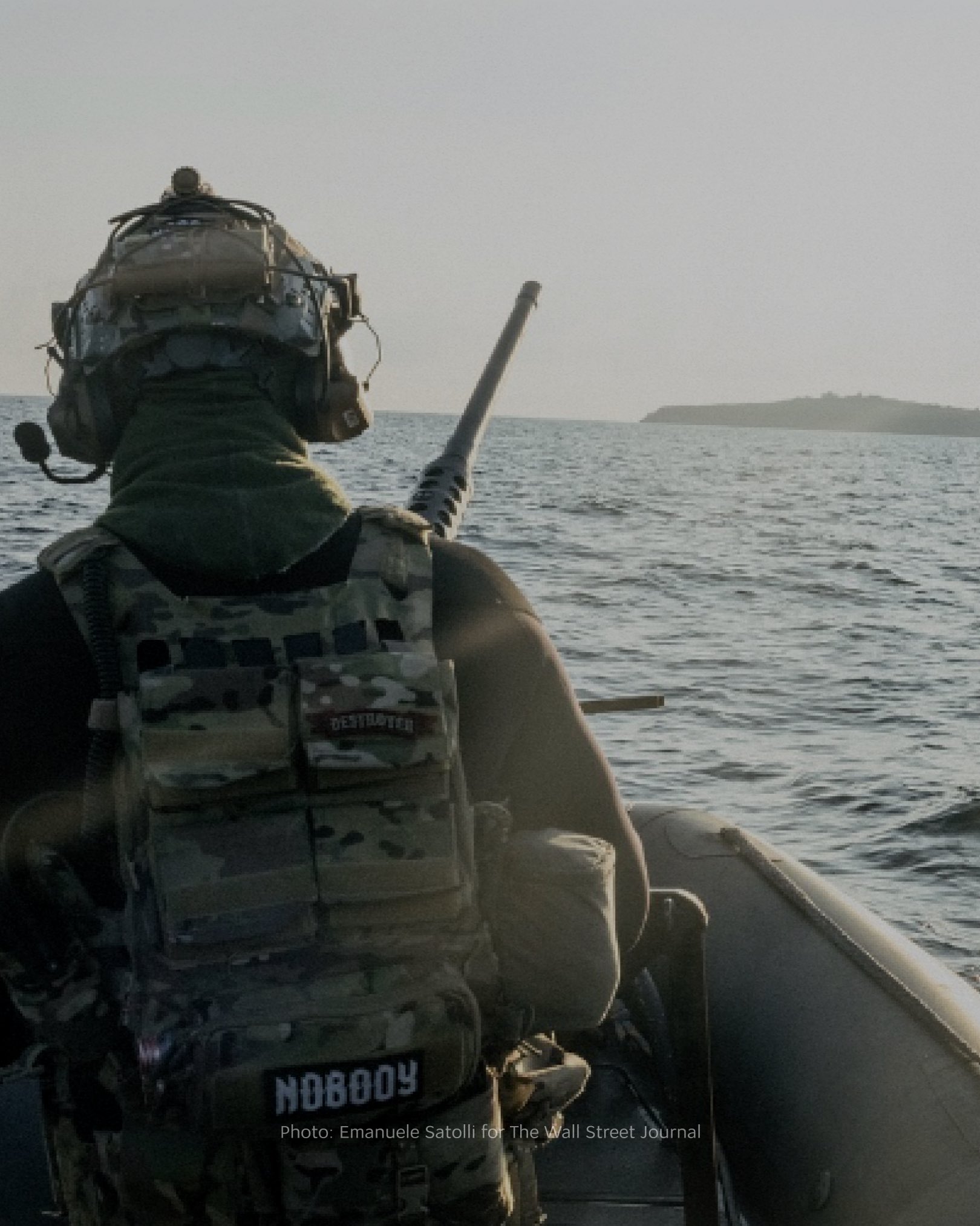 Ukrainian troops defend the Black Sea