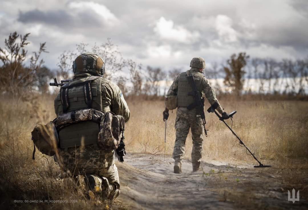 Sappers pave the way for the communications unit of the 66th Brigade